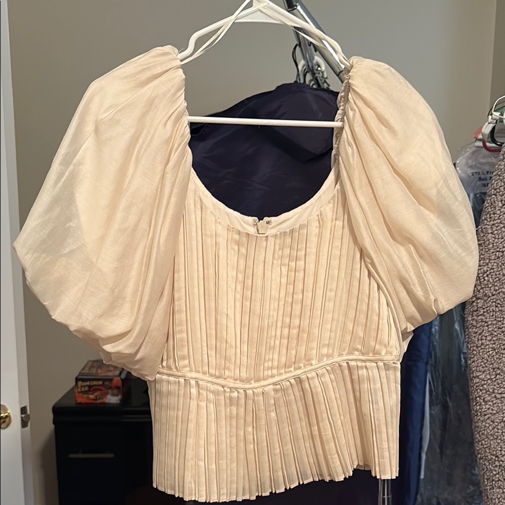 Banana Republic Cream Puff Sleeve Blouse